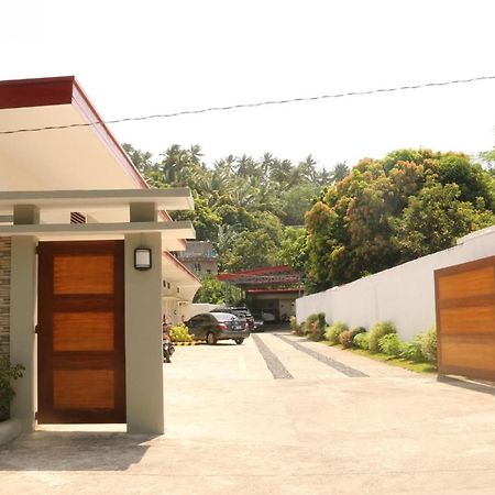 Alinchlo Hotel Legazpi Exterior foto